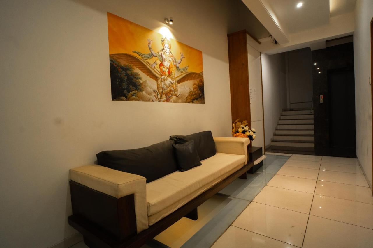 Hotel Sri Sri Executive, Kolhápur Exteriér fotografie