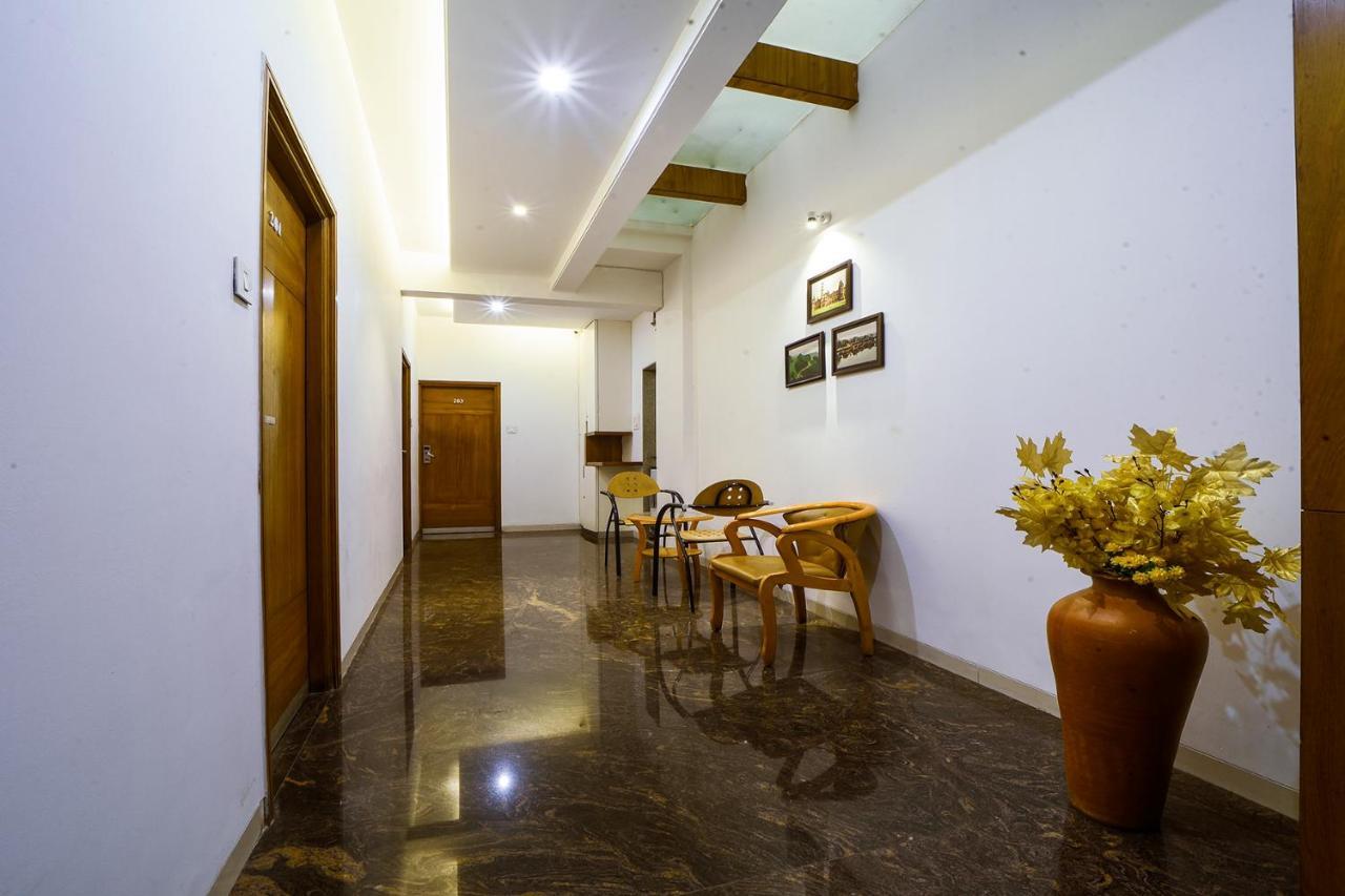 Hotel Sri Sri Executive, Kolhápur Exteriér fotografie